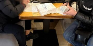 Півмільйона доларів за «неіснуюче вбивство»: у Києві викрили шантажиста