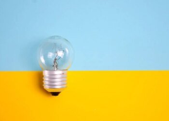 В Укренерго назвали шість областей, де тривалість знеструмлень після атаки рф найдовша