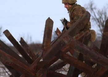 Фронт горит с начала суток: 104 боя на всех направлениях, враг не останавливается