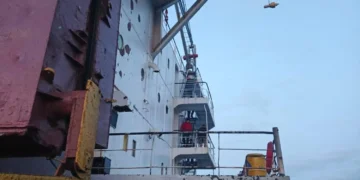 рф атакувала два цивільних судна у Чорному морі, є загиблий член екіпажу – громадянин Сирії