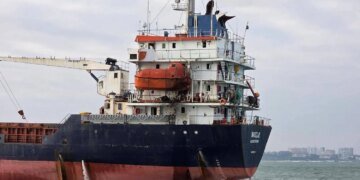 рф атакувала два цивільних судна у Чорному морі, є загиблий член екіпажу – громадянин Сирії