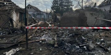 Удар рф по Вільнянську: загинула жінка, є поранені та руйнування, розпочато розслідування