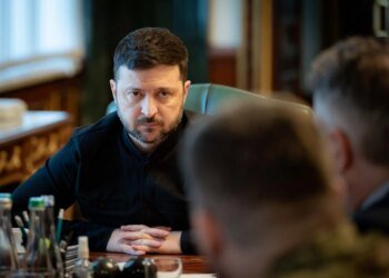 Маємо інформацію від розвідки, що росіяни готуються до нових масованих ударів – Зеленський