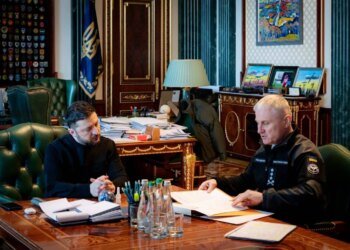 рф може готувати удари по обʼєктах, що обслуговують атомні станції – Зеленський