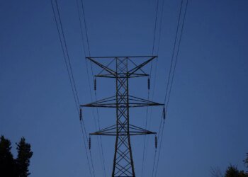 У Києві та 6 областях знеструмлення після нової атаки рф на енергетику, найскладніше у столичному регіоні – Міненерго