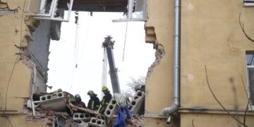 Одеса: завершено пошуково-рятувальні роботи, троє загиблих та 25 постраждалих