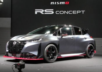 Nissan представив надпотужний Note Aura