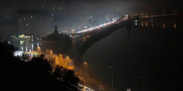 Графики больше не действуют: в Киеве ввели экстренные отключения света