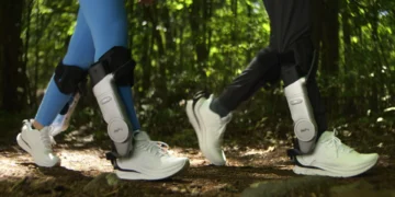 На CES 2026 представили роботизовані кросівки Sidekick за 4500 доларів