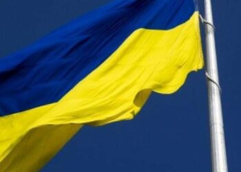 Негода змусила змінити символ столиці: що відбувається в Києві