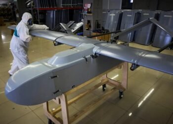 ОАЭ за $760 млн планирует купить долю украинского производителя дронов и ракет.