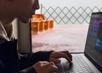 Усе в одному пакеті: Apple запустила Creator Studio, яка замінить купу окремих програм