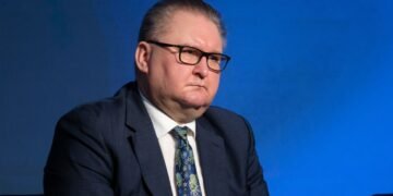 Некоторые страны ЕС против вступления Украины в блок в 2027 году по плану США, – FT