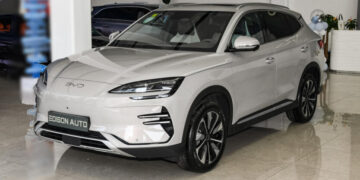 Дизель и ГБО уходят в прошлое: на чем ездили украинцы в 2025 году и что будут покупать сейчас