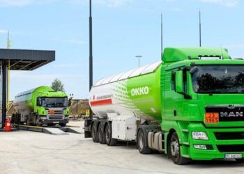 Дефицит водителей диктует условия: крупные сети АЗС вытесняют малый бизнес