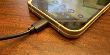 Три помилки, що уповільнюють заряджання смартфона через USB-C