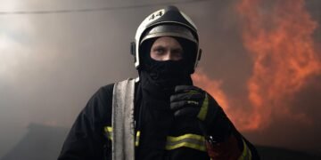 РФ ударила по критической инфраструктуре Житомирщины: вспыхнули пожары