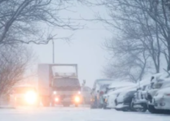 На дорогах Київщини ускладнено рух: тисячі працівників і сотні об’єктів техніки, – ФОТО