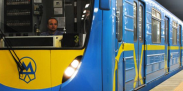 Ранковий збій в метро Києва: потяги курсують із затримками