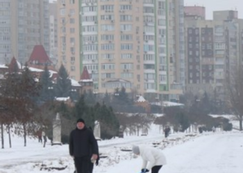 Нічліг, харчування, душ: де жителям Києва отримати безкоштовну допомогу