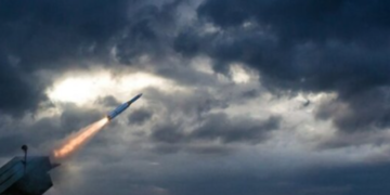 Балістичний удар по Києву: наслідки атаки і ситуація в небі