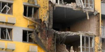 Вибухова хвиля накрила чотири райони Києва: масштабні пошкодженні і пожежі, – ФОТО