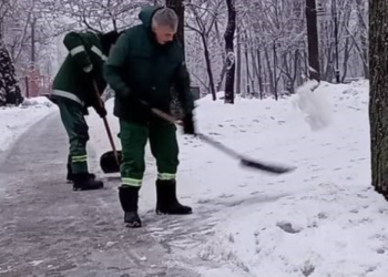 Ранкова аномалія на дорогах Києва: чому у всіх районах заблоковано дорожній рух, – ФОТО