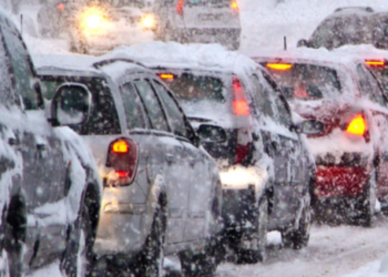 Один із мостів Києва перекриють майже на добу: причина та адреса