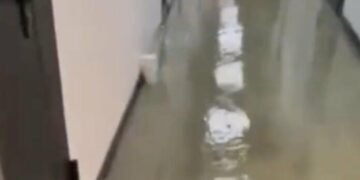 Потоп і блекаут одночасно: центр Києва в небезпеці