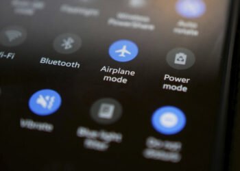 Фахіець розповів, чи треба вимикати Bluetooth, якщо він не використовується