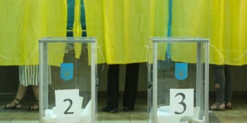 ЦИК дал предложения по выборам: через шесть месяцев после мира и без голосования в РФ