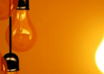 Однаковий час відключень: у двох районах Києва по-новому вимикатимуть світло