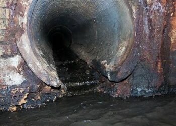 Каналізація в Києві під загрозою: що не можна робити в мороз