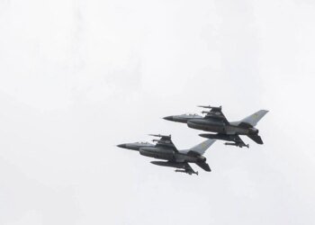 Епічні кадри: у Повітряних силах показали, як пілот F-16 знищує ворожий шахед