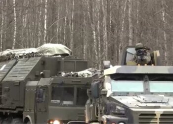 У білорусі зафіксували ймовірні транспортні засоби "орєшніка" – супутникові знімки