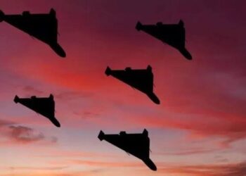 Київ під загрозою: групи дронів наближаються до столиці