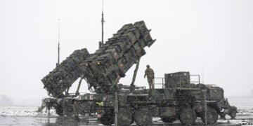 Politico узнало о планах Украины попросить дополнительные Patriot и NASAMS