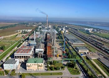 Украина планирует продавать активы с высокими военными рисками инвесторам с «сильными флагами», чтобы обеспечить безопасность объектов.