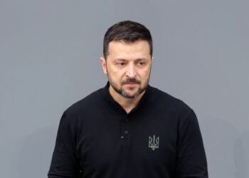 Этого недостаточно: Зеленский поручил усилить ПВО на критических направлениях