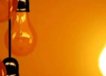 Рекордні темпи відновлення світла: в частині Києва ввели тимчасові графіки