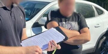 Хвороби «на замовлення»: у Києві за гроші робили документи для перетину кордону