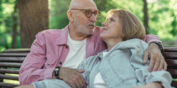 Транспортная реформа в Украине: бесплатный безлимит для пенсионеров заменят электронным билетом до 2028 года