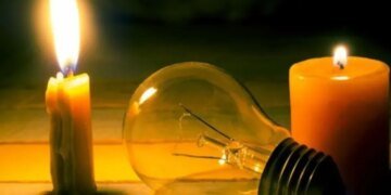 Массированная атака РФ: где в Украине нет света и как изменились графики отключений