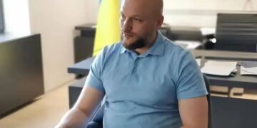 После обвинений в неэффективной работе БЭБ Александр Цивинский отправился на очередное мероприятие в США