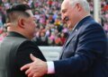 Лукашенко в КНДР: парад, цветы от Путина и новое соглашение. ВИДЕО