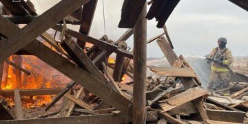 Враг нанес удар по мирным районам Сумской области, среди раненых — ребенок