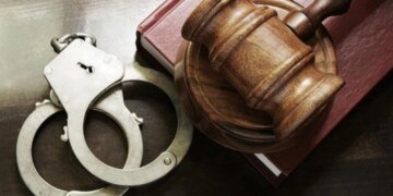 Бюджетні мільйони “розчинилися”: на Київщині судитимуть дев’ятьох учасників організованої схеми