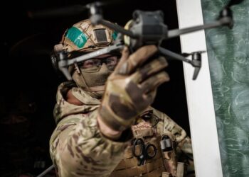 Ослепили ПВО врага: ВСУ разбили дорогие радары и ЗРК “Триумф” россиян