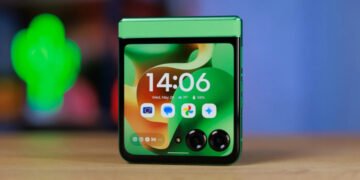 Motorola Razr 2026 майже не зміниться: нові витоки розкрили дизайн і одну деталь