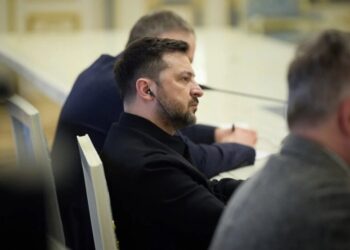 Терпение лопается: почему Зеленский изменил риторику в отношении партнеров и чем это грозит